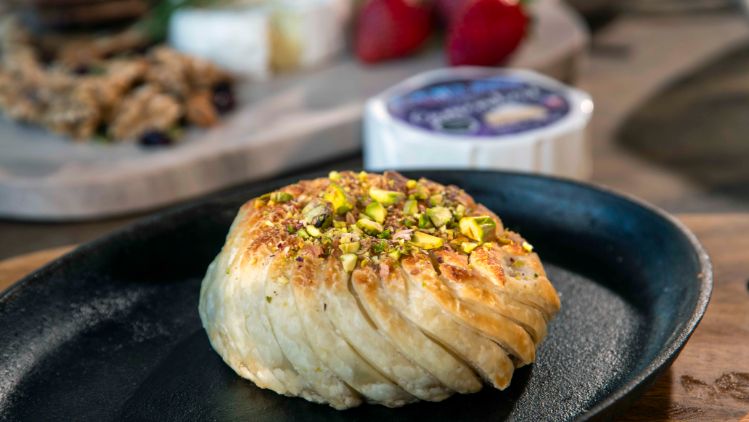 quillayes-recetas-CAMEMBERT-QUILLAYES-RELLENO,-ENVEULTO-EN-HOJALDRE-AL-HORNO