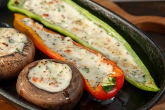 quillayes-recetas-aji-y-champinones-rellenos-con-crema-de-queso-chacra