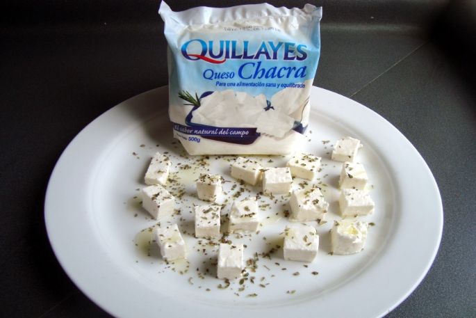 Una Pizza con Queso Chacra