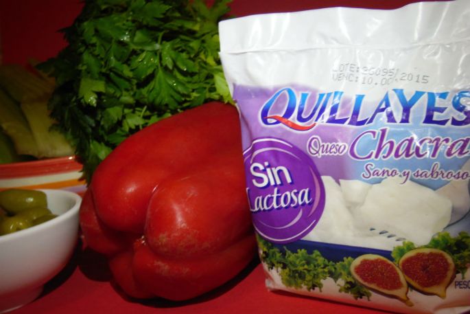 quillayes-recetas-prepara-tallos-de-apio-rellenos_2