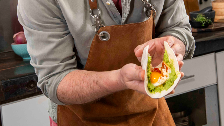 quillayes-recetas-taco-con-palta-huevo-y-queso-chacha